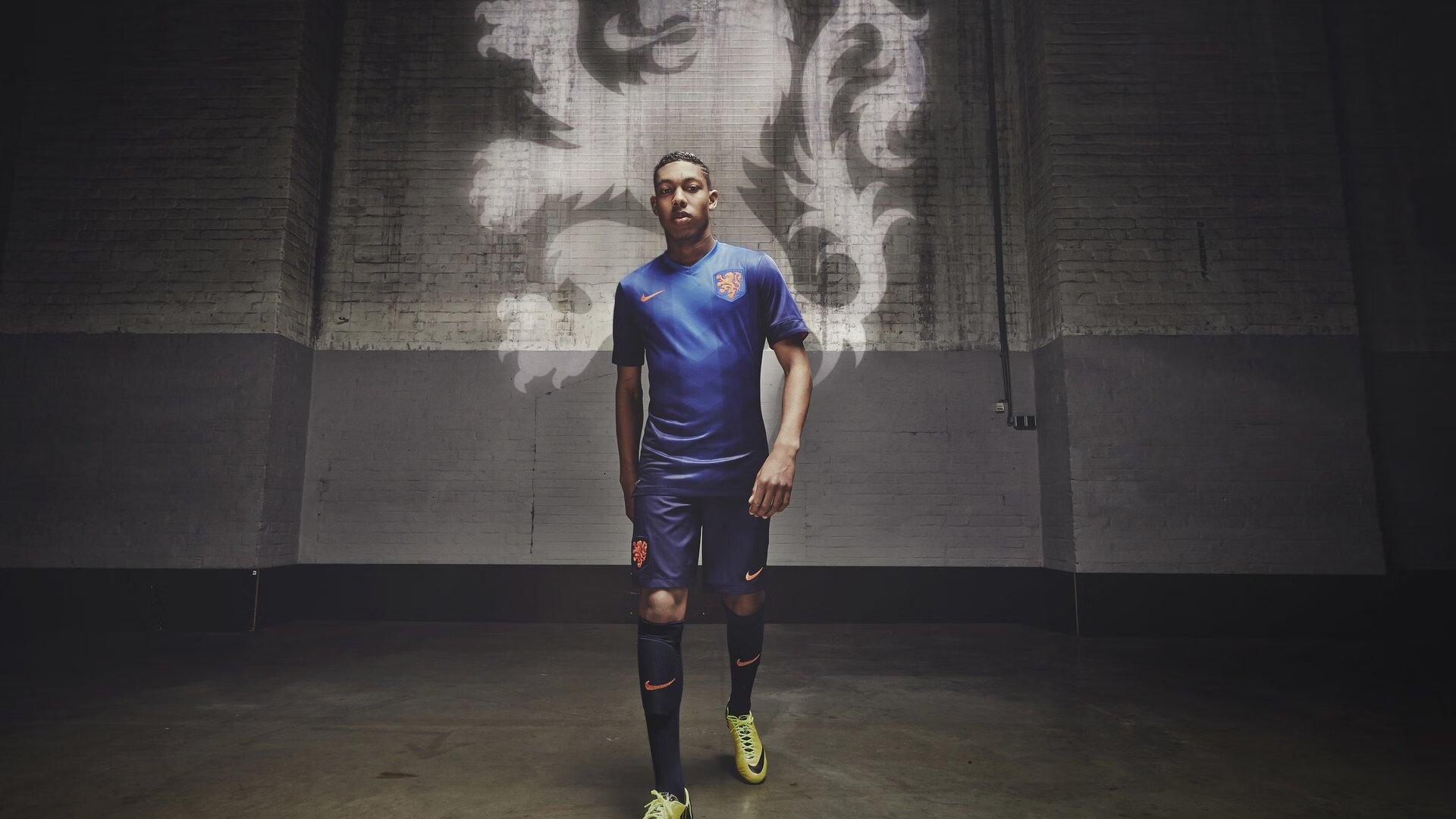 恰尔汗奥卢伤缺引发国米中场变局 弗拉泰西或迎首次首发良机